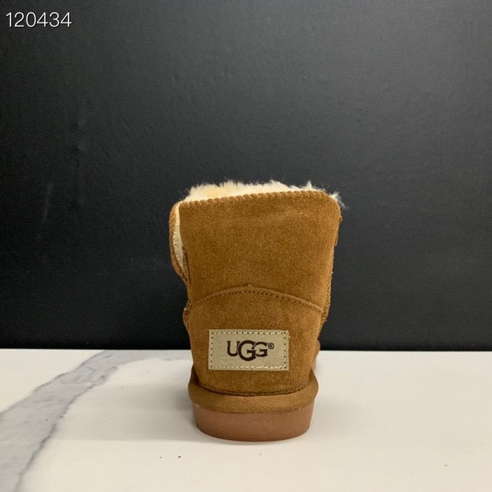 UGG