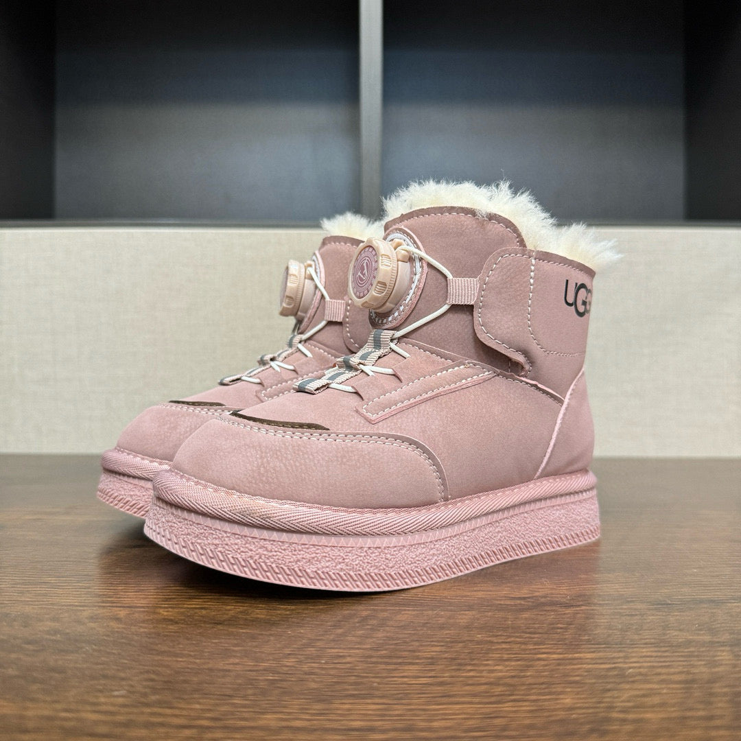 UGG
