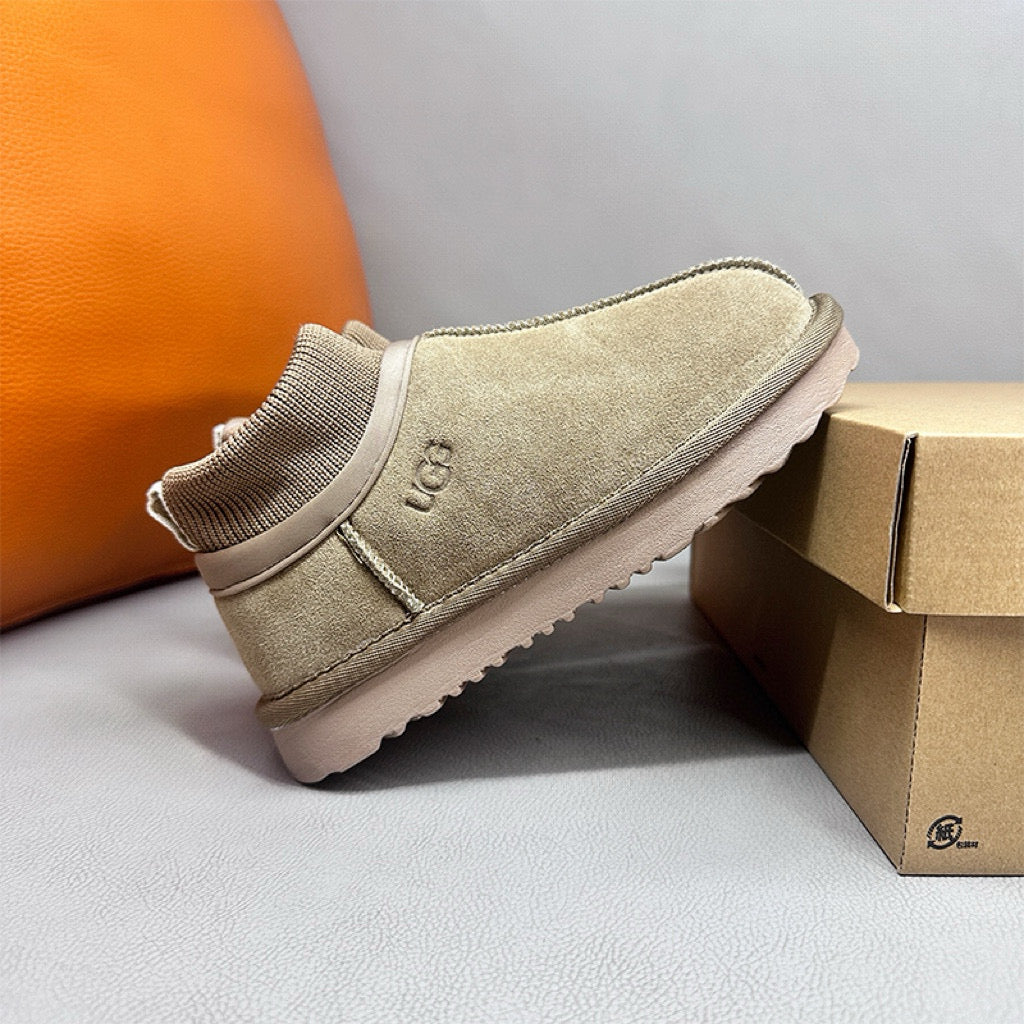 UGG