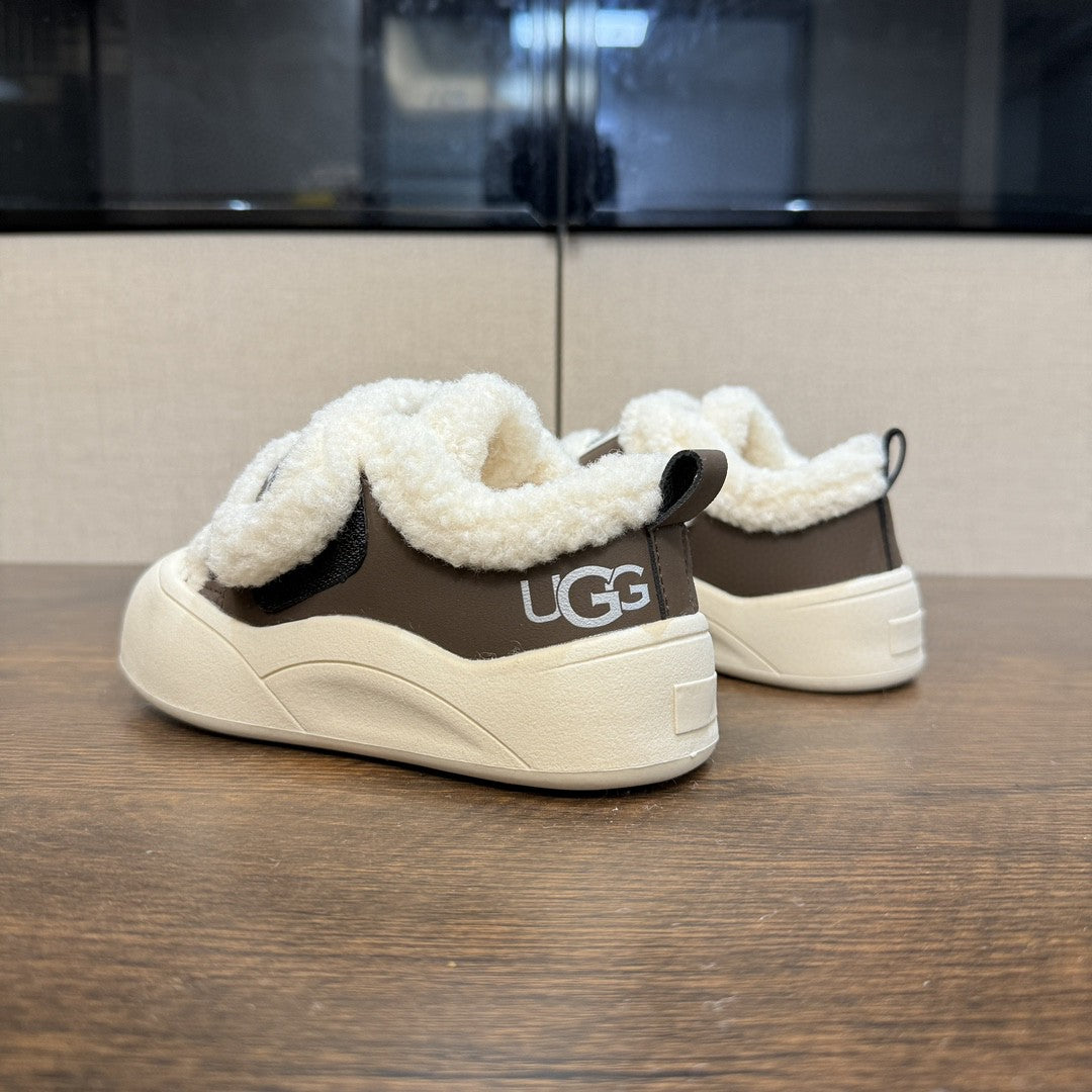 UGG