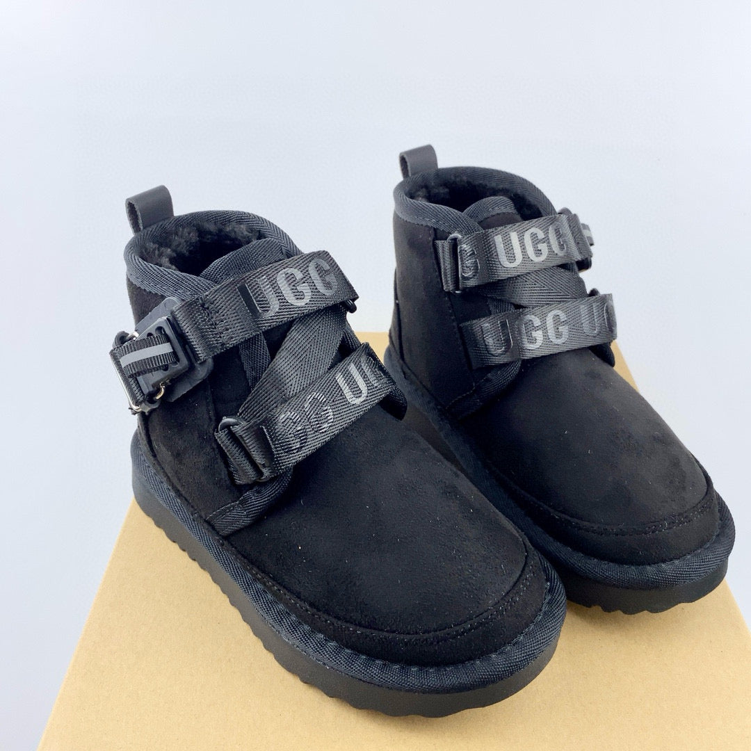 UGG