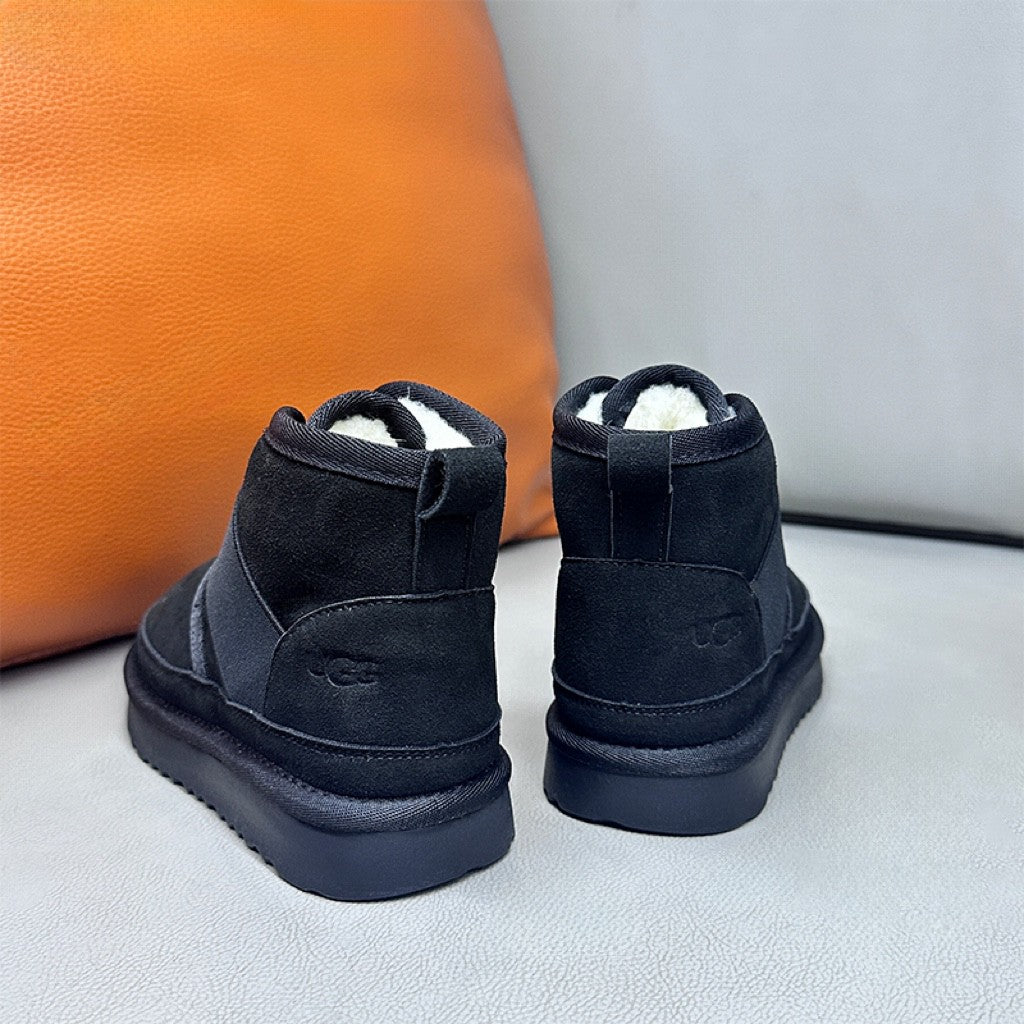 UGG