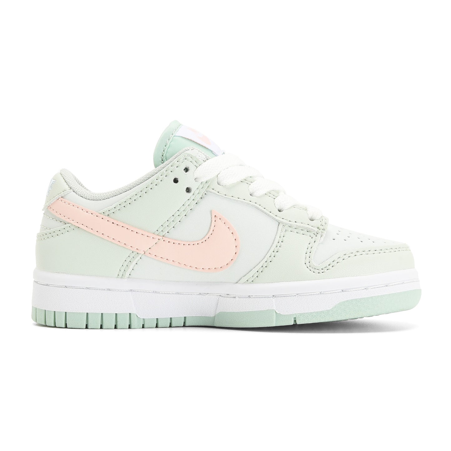 Nike SB Dunk Low Pro