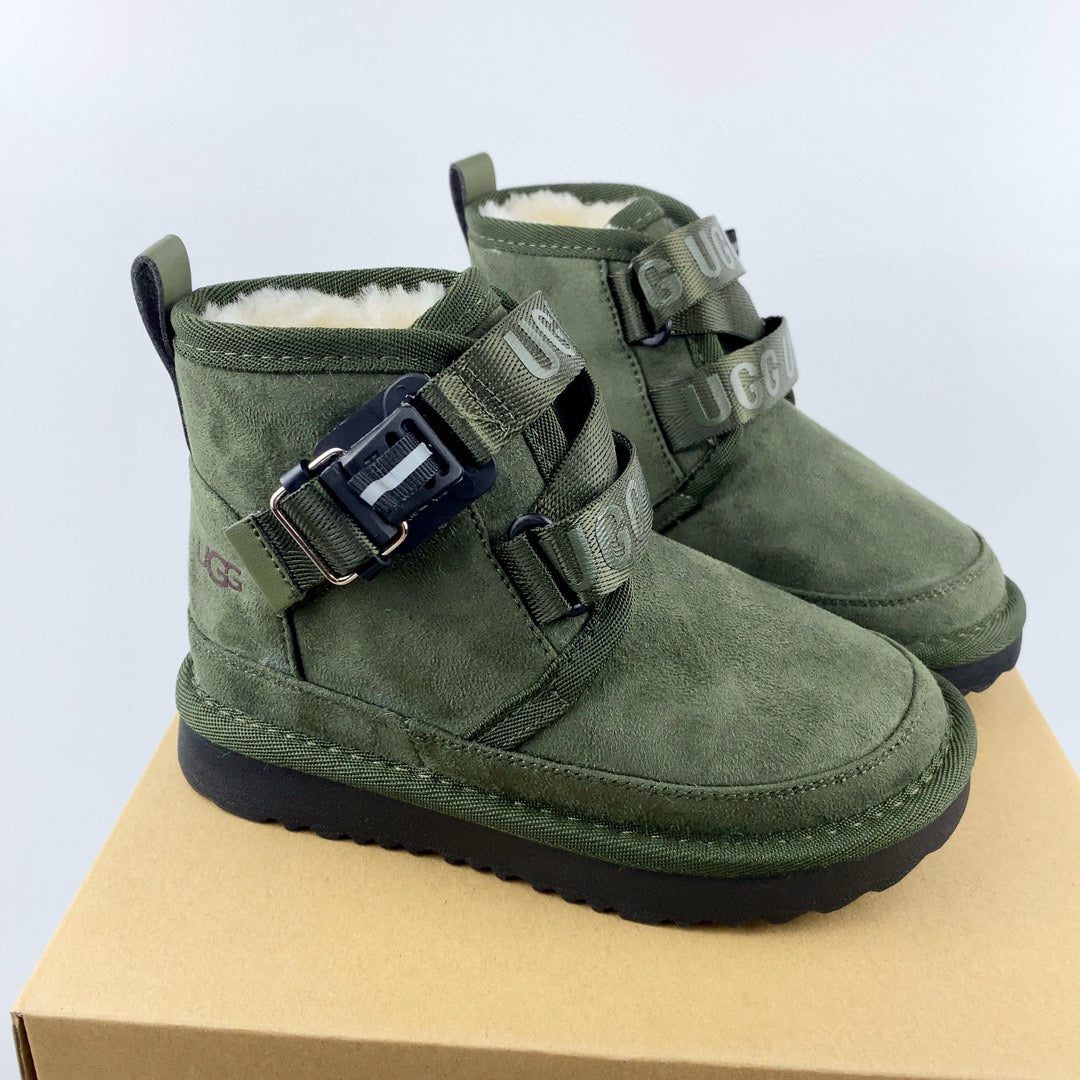 UGG