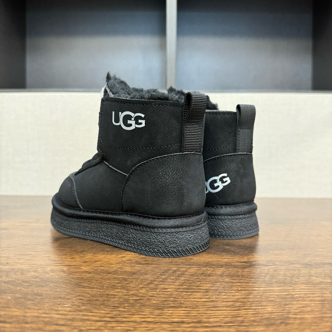 UGG