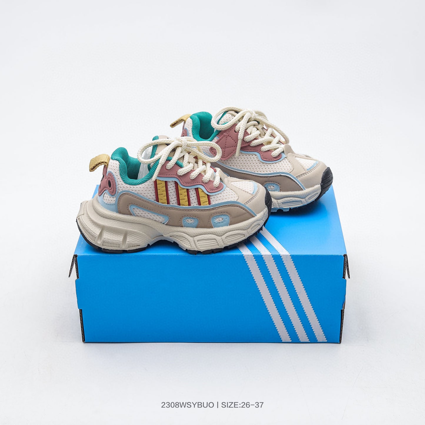ADIDAS OZWEEGO