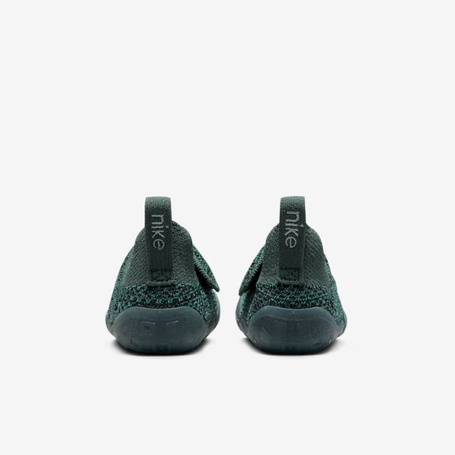 NIKE SB Dunk Low Pro