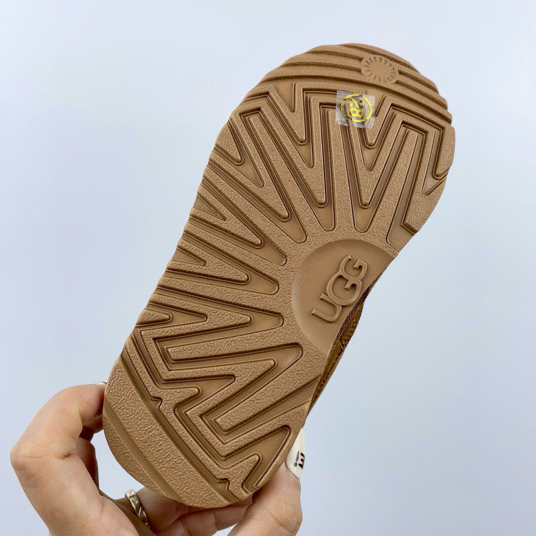 UGG