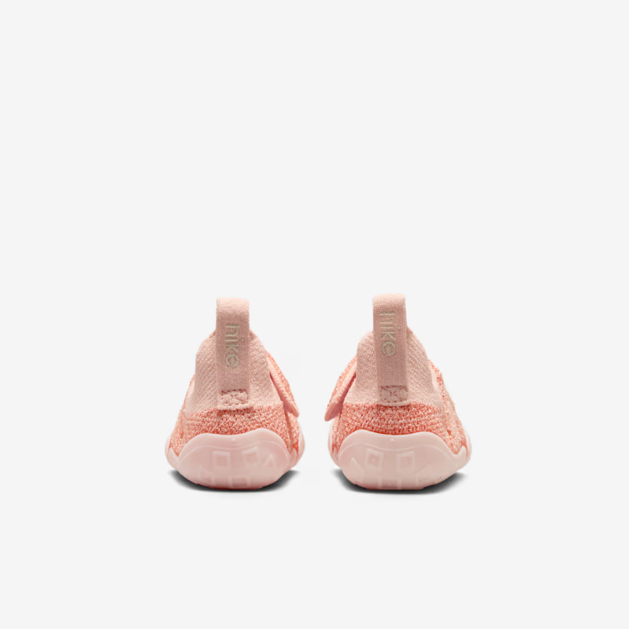 NIKE SB Dunk Low Pro