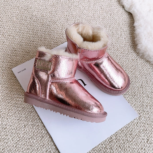 UGG