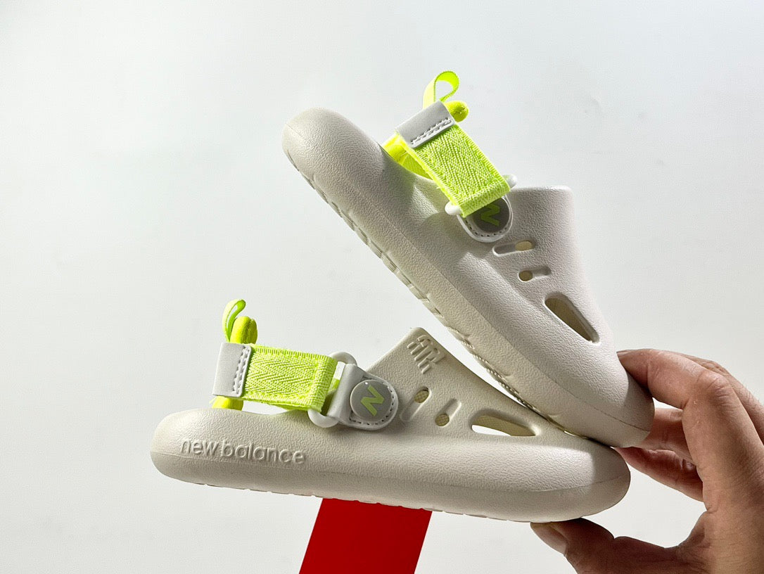 Sandalias New Balance