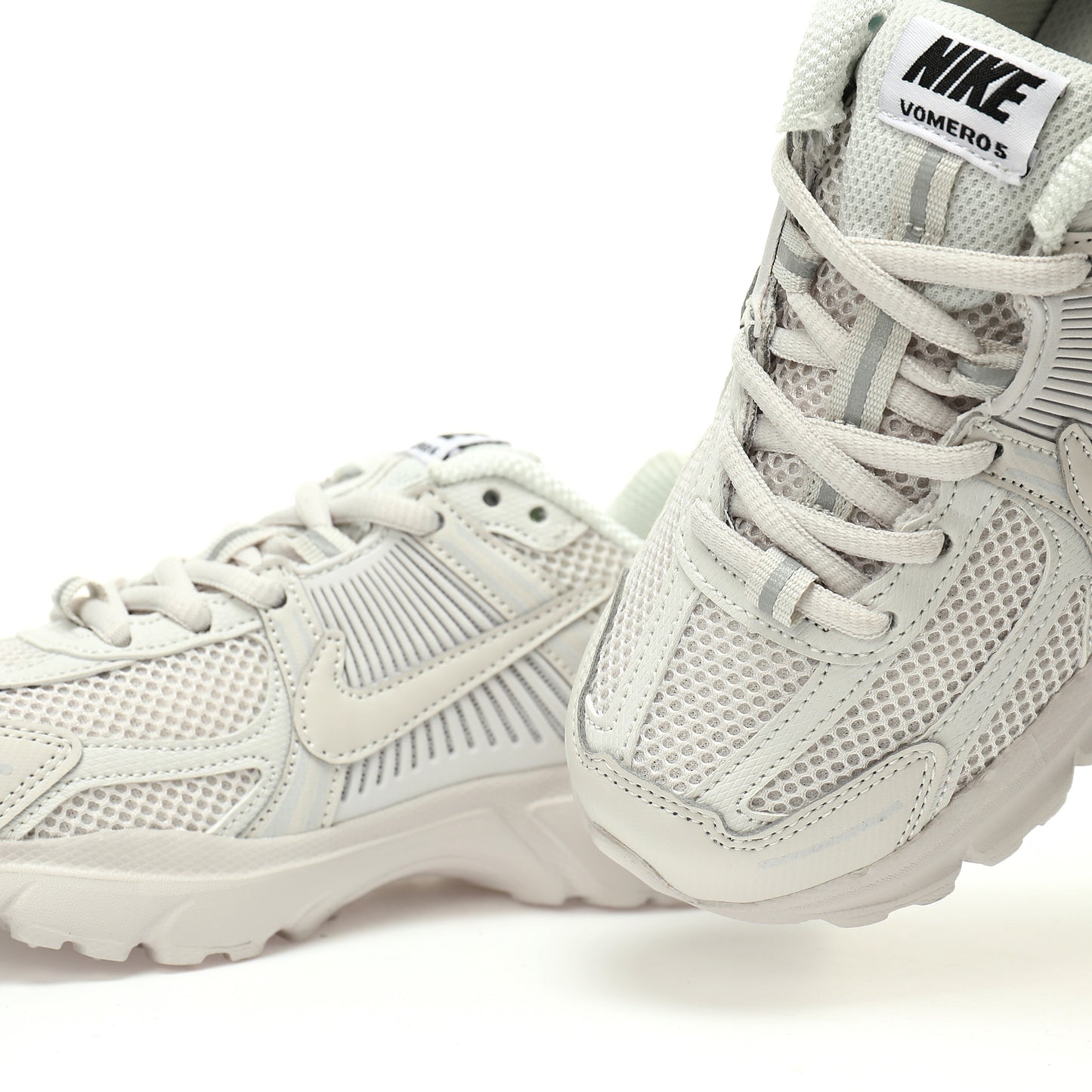 Nike Vomero 5
