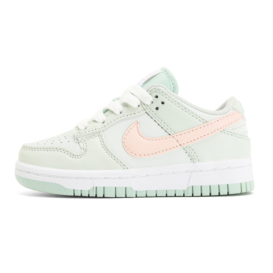 Nike SB Dunk Low Pro