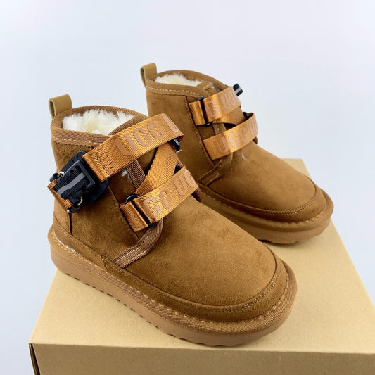 UGG