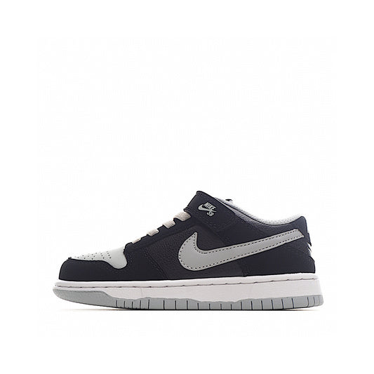 NIKE SB Dunk Low con hebilla simple
