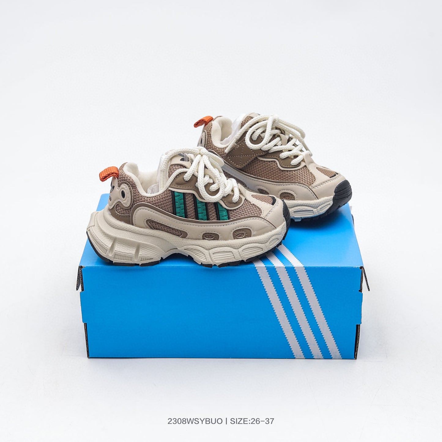 ADIDAS OZWEEGO